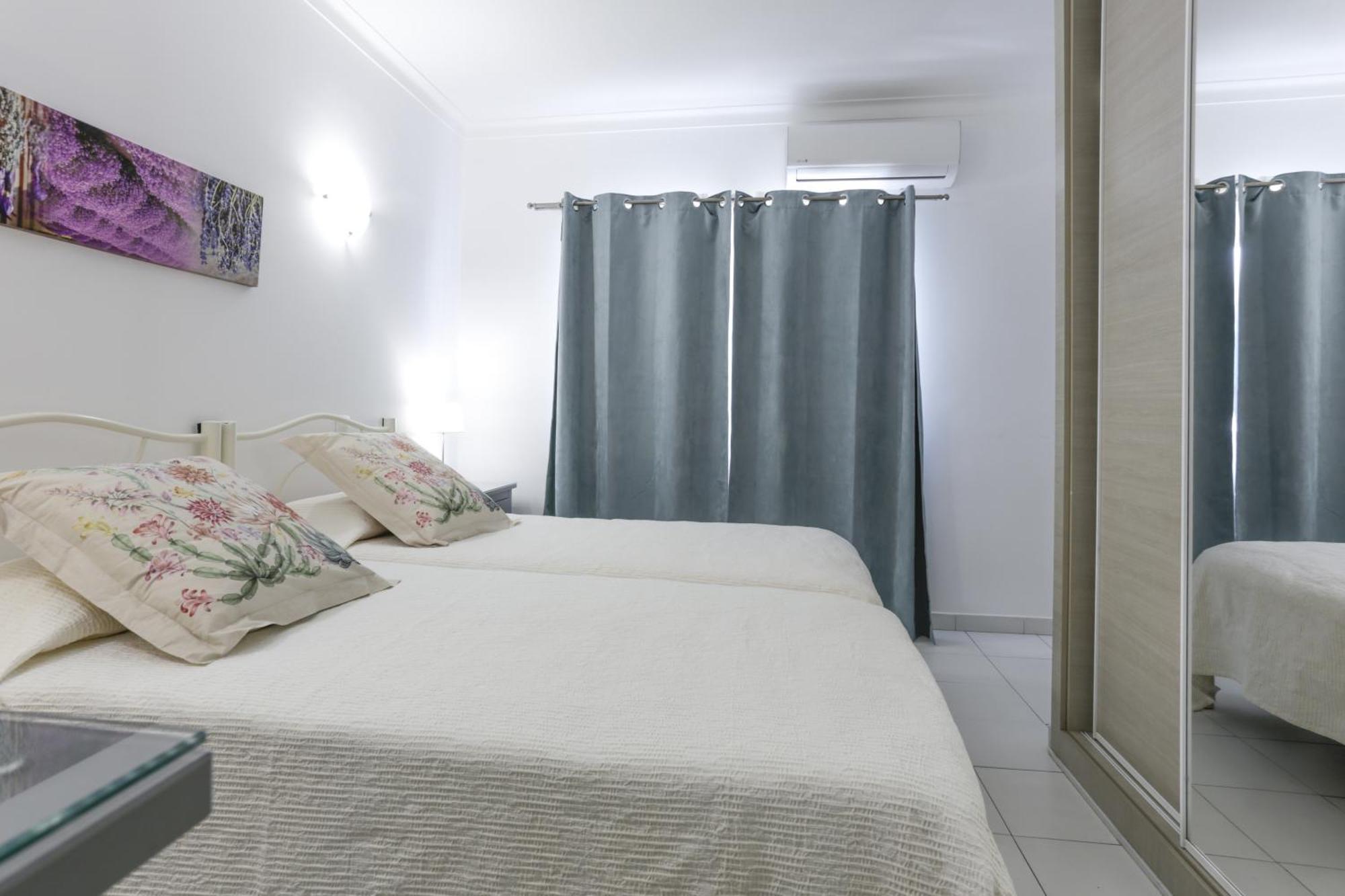 Apartamento Tyler Alvor Bagian luar foto